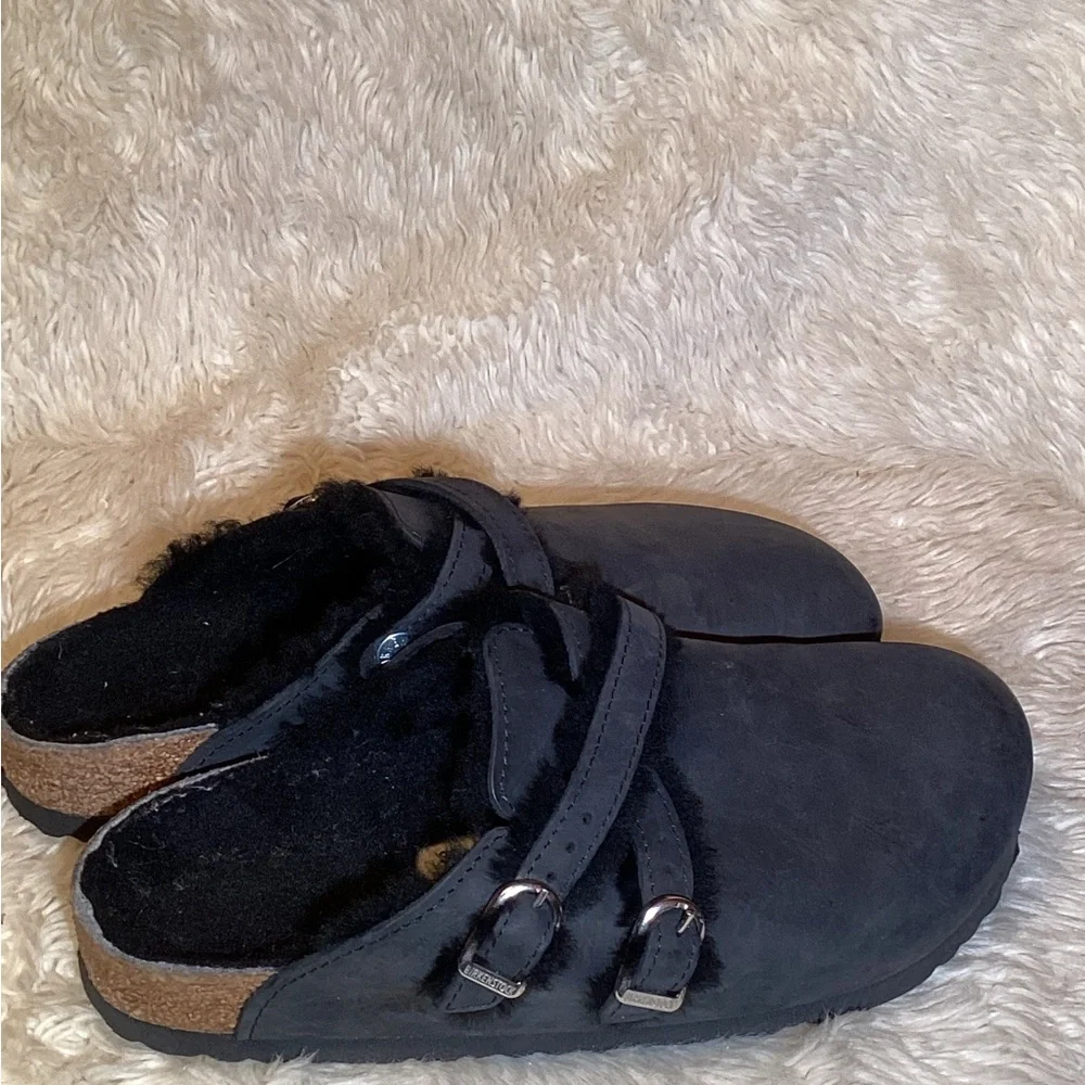 Birkenstock black leather women size 7
